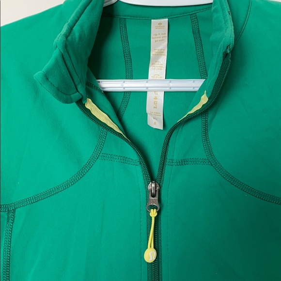 Lululemon jacket - Picture 2 of 4